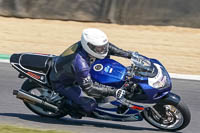 brands-hatch-photographs;brands-no-limits-trackday;cadwell-trackday-photographs;enduro-digital-images;event-digital-images;eventdigitalimages;no-limits-trackdays;peter-wileman-photography;racing-digital-images;trackday-digital-images;trackday-photos